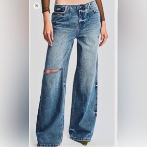 NWOT SEROYA Aston Low Rise Wide Leg Jeans in Bayside Size 31